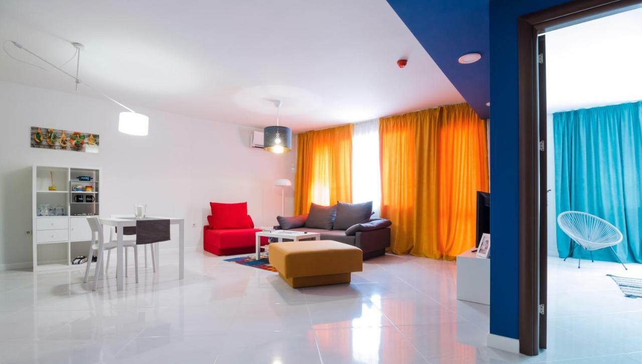 Pop Your Colors - Funky And Modern 1Bdr Apt By Flat Mаnager 普罗夫迪夫 外观 照片