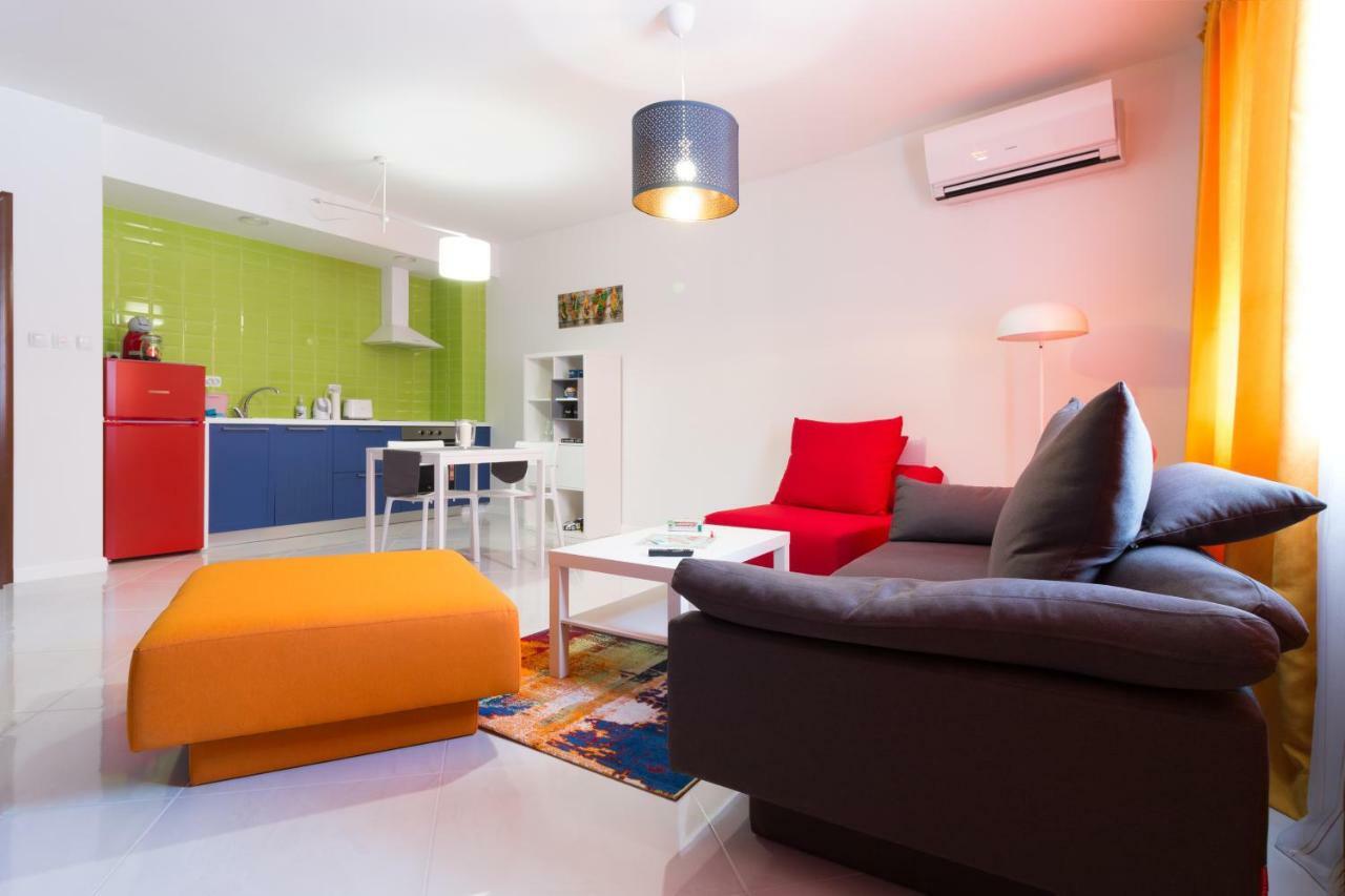 Pop Your Colors - Funky And Modern 1Bdr Apt By Flat Mаnager 普罗夫迪夫 外观 照片