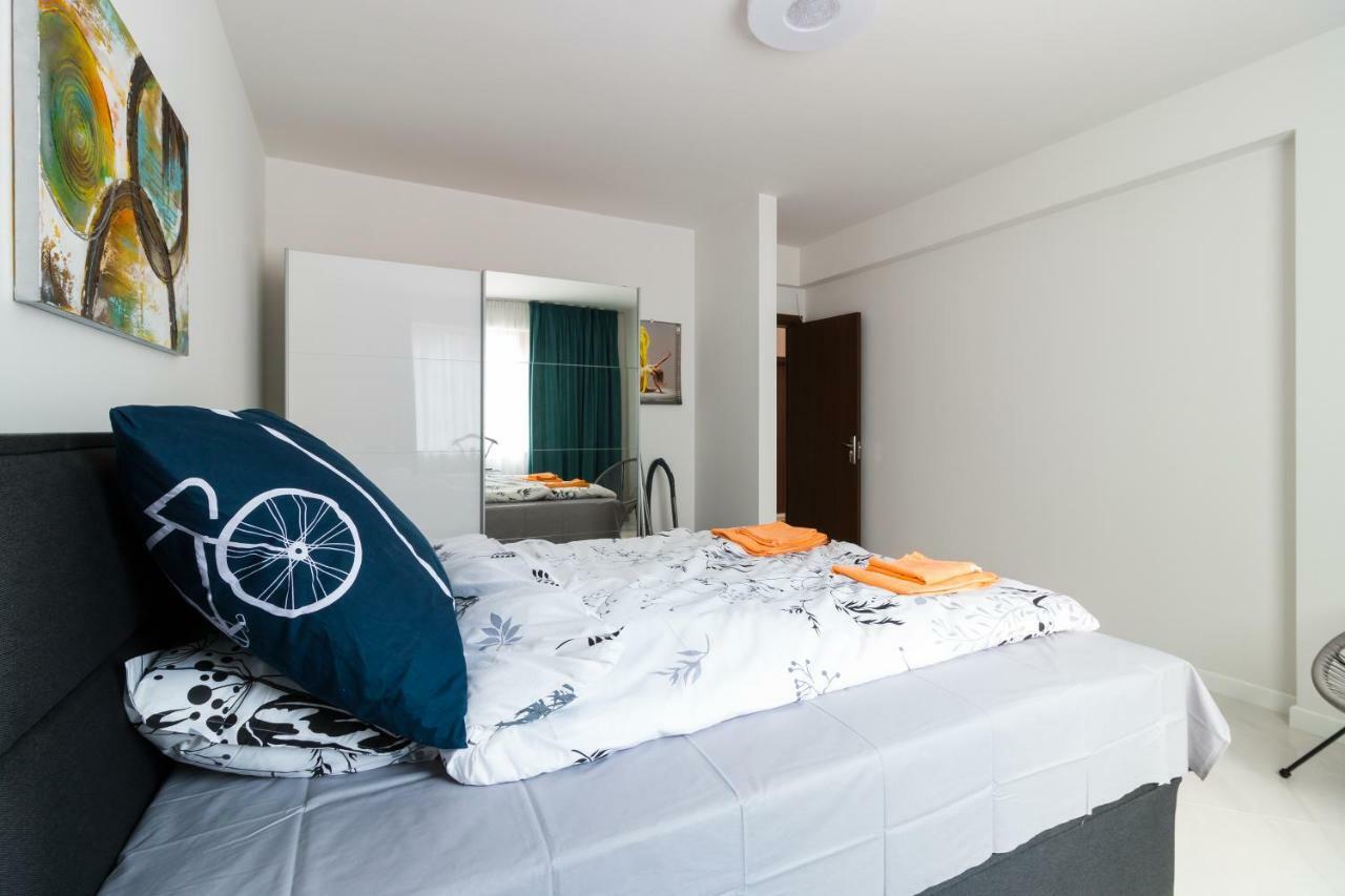 Pop Your Colors - Funky And Modern 1Bdr Apt By Flat Mаnager 普罗夫迪夫 外观 照片