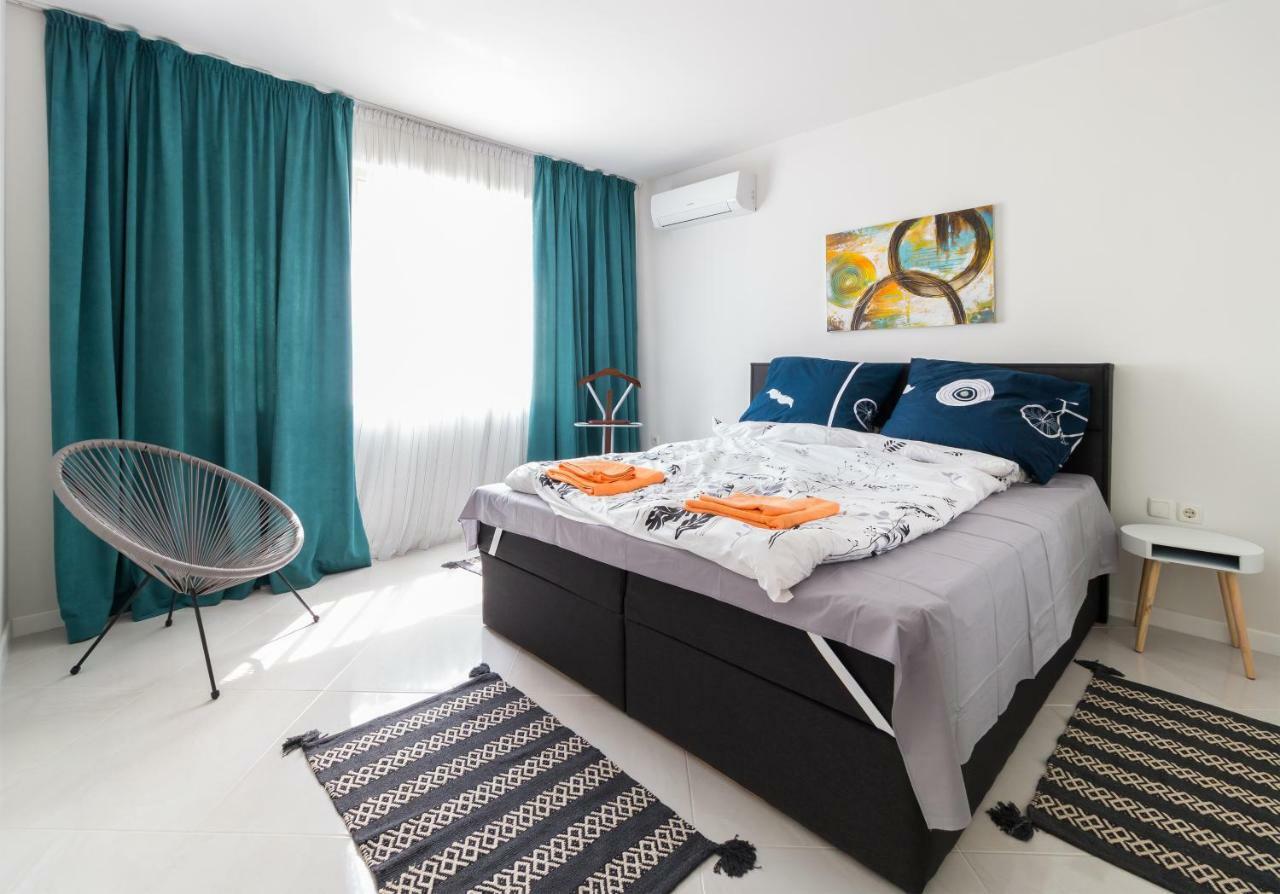 Pop Your Colors - Funky And Modern 1Bdr Apt By Flat Mаnager 普罗夫迪夫 外观 照片